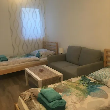 Apartman Weiherhausstrasse 6 *